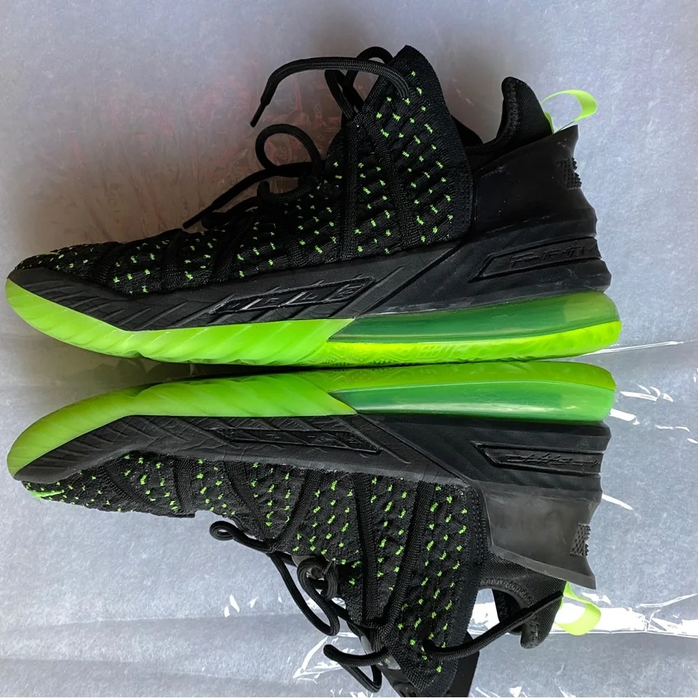 Nike LeBron 18 XVIII sneakers Black Electric Green Men's US 9.5